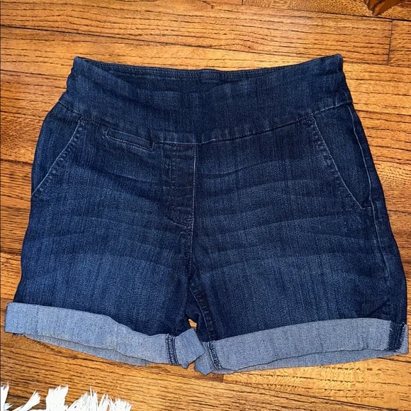 Westbound Petites Dark Navy Blue Denim Pull On Cuffed Shorts - Picture 3 of 7